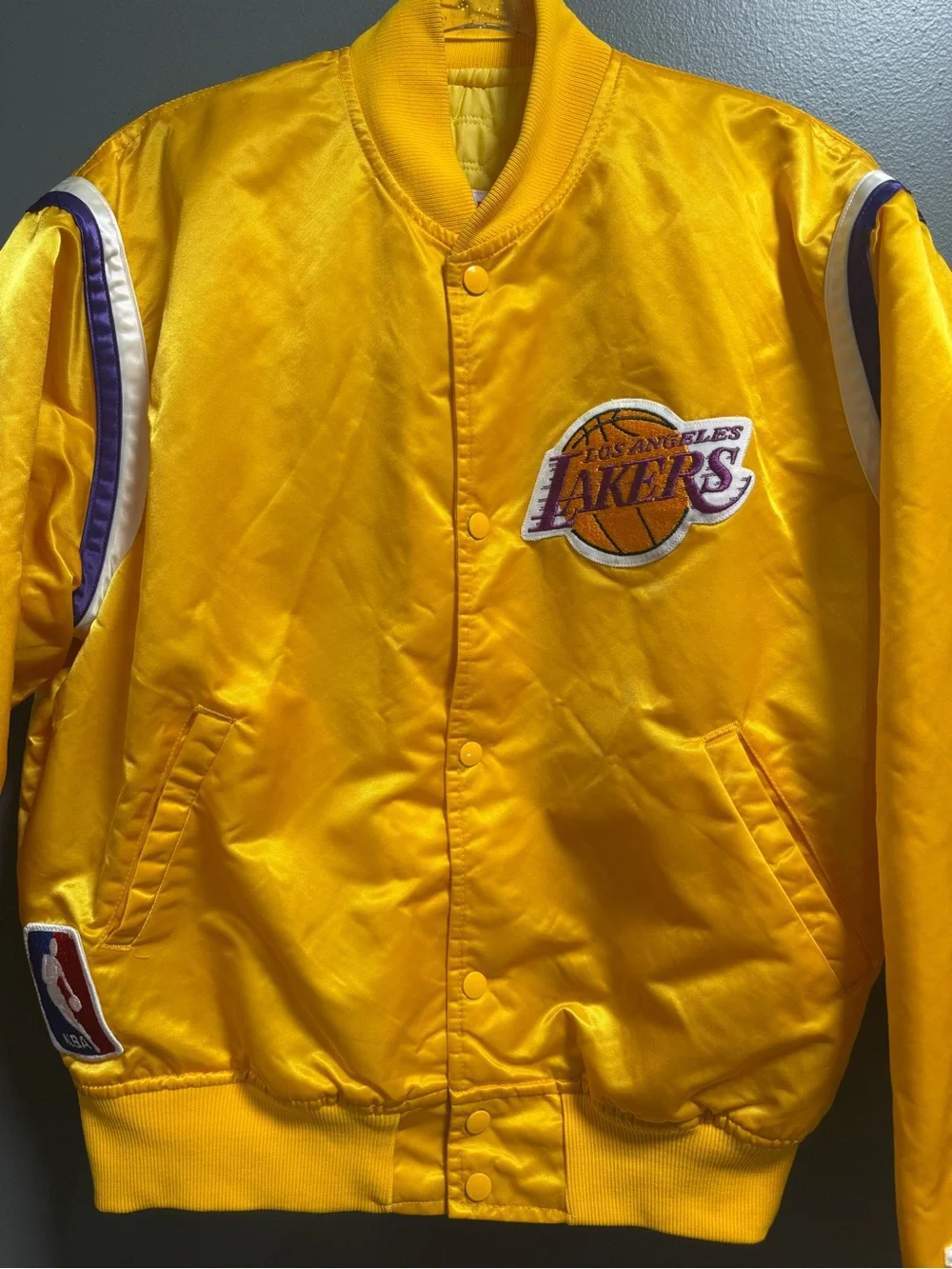 Vintage 80s/90s STARTER Yellow Los Angeles Lakers NBA Satin Patch Jacket Mens L